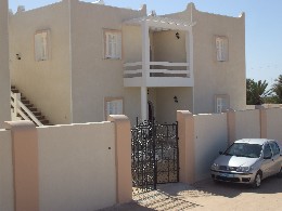 Haus in Djerba fr  6 •   mit Balkon 