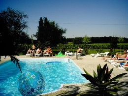 Gite in Saint fort sur gironde for   4 •   animals accepted (dog, pet...) 