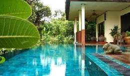 House in Udon thani for   6 •   with private pool 