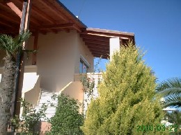 Flat in Xania for   2 •   view on sea 