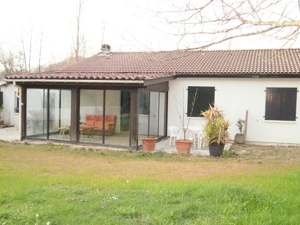House in Espelette for   6 •   animals accepted (dog, pet...) 