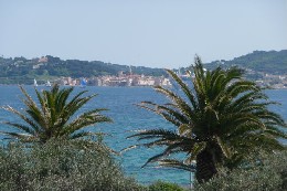 House in Sainte maxime for   12 •   view on sea 