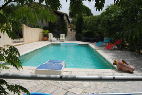 Huis in Malaucene voor  6 •   met priv zwembad 