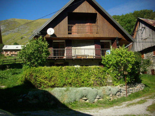 Chalet in St sorlin d'arves for   6 •   with terrace 