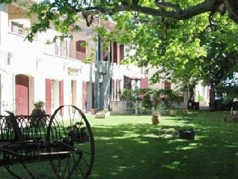Huis in Arles voor  14 •   7 slaapkamers 