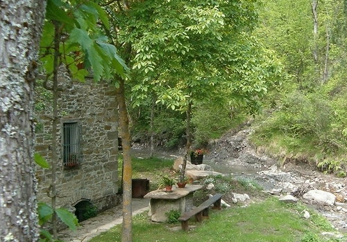 Farm in Borgo val di taro for   16 •   private parking 