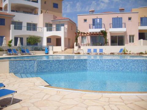 Flat in Paphos for   4 •   access for disabled  