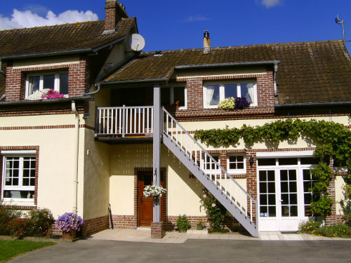 Huis in Fontaine sur somme voor  9 •   priv parkeerplek 