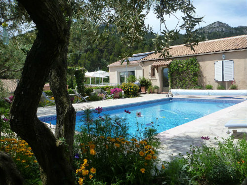 House in Saint savournin for   4 •   with private pool 