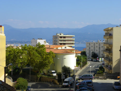 Flat in Ajaccio for   6 •   with terrace 