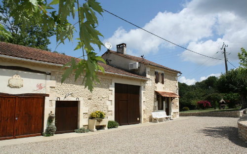 House in Siorac de riberac for   5 •   with private pool 
