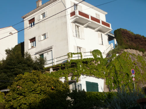 Maison  Cannes la bocca pour  4 •   avec terrasse 