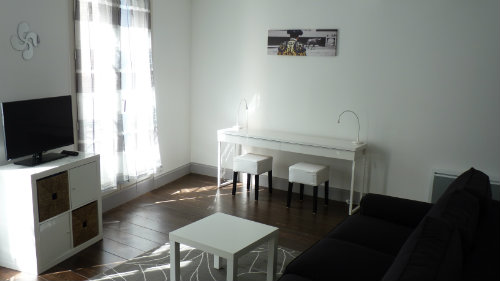 Flat in Bayonne for   4 •   private parking 
