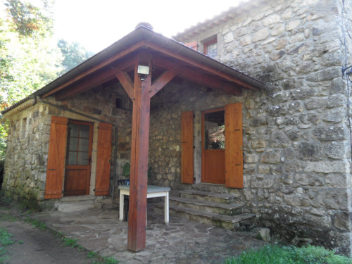 House in Rosires for   8 •   animals accepted (dog, pet...) 