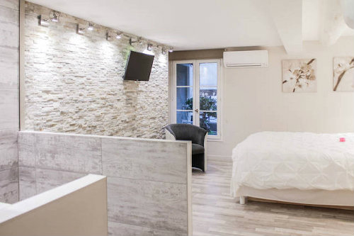 Bed and Breakfast in Marseille voor  3 •   1 slaapkamer 