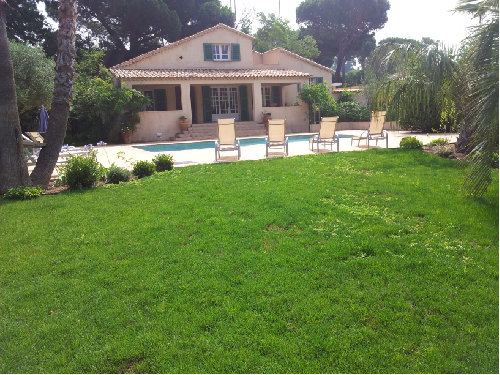 House in Saint-tropez for   8 •   4 bedrooms 