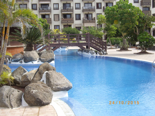Apartamento en Costa del silencio para  4 •   con piscina compartida 
