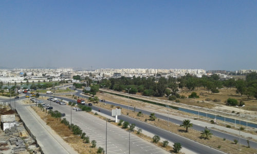 Tunis -    5 portaikko 