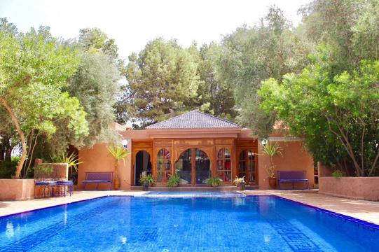 Huis in Marrakech voor  14 •   met priv zwembad 