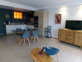 House in La ciotat for   4 •   with terrace 