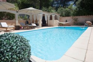 Huis in Ceyreste voor  4 •   met zwembad in complex 