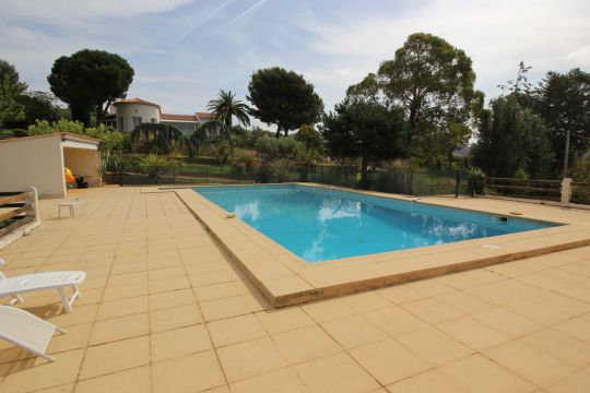 Gite in La cadire d'azur - Vacation, holiday rental ad # 66470 Picture #3