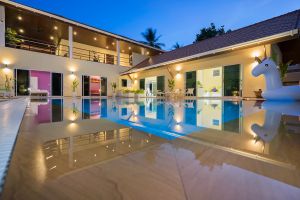 Maison  Villa by emily - laem sor - bang kao pour  10 •   avec piscine prive 