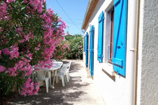 House in Saint-pierre la mer - Vacation, holiday rental ad # 67114 Picture #15