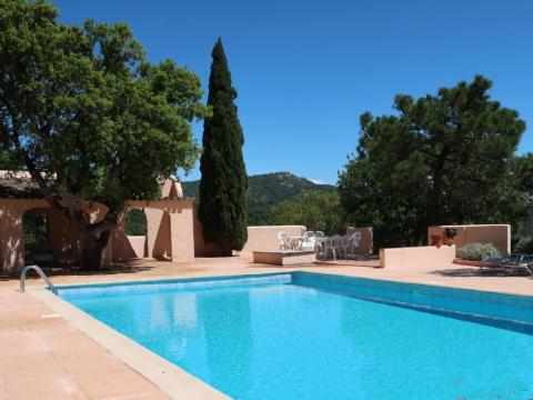 House in Grimaud for   5 •   view on sea 