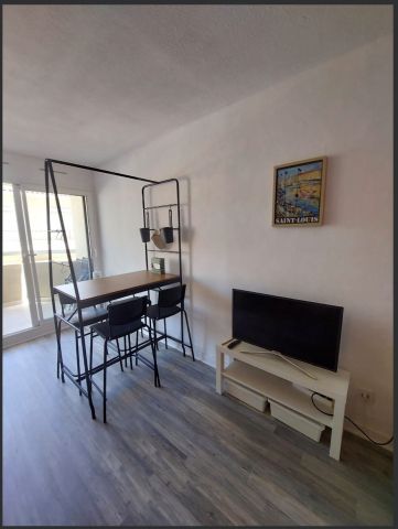 Apartamento en Ste - Detalles sobre el alquiler n72099 Foto n3