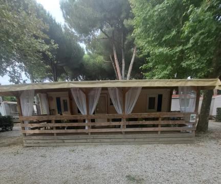 Mobil-home  Ameglia pour  5 •   avec terrasse 