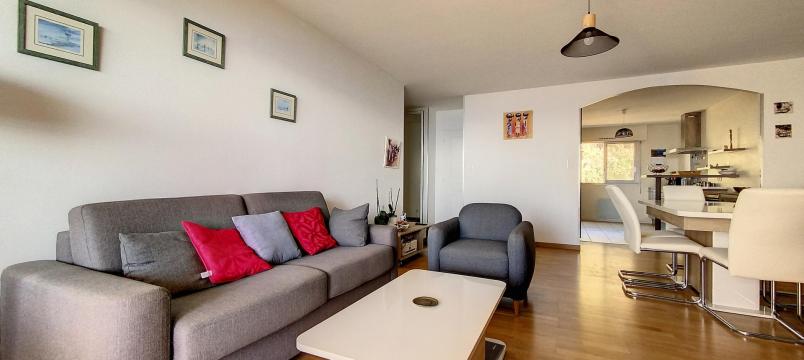 Apartamento en Menton para  8 •   vista al mar 