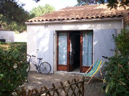 House in La palmyre for   5 •   private parking 