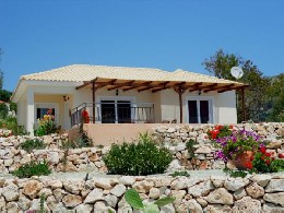 House in Ratzakli for   4 •   view on sea 