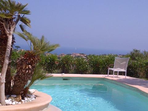 House in Sainte maxime for   6 •   view on sea 