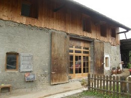 Farm in La chavanne for   6 •   with balcony 